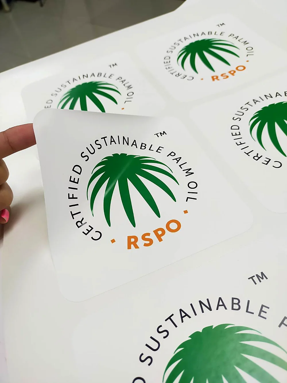 ตัวอย่างสติ๊กเกอร์ฉลากสินค้าน้ำมันปาล์มมาตรฐาน RSPO